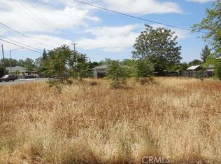 911 Clinton St, Madera, CA 93638