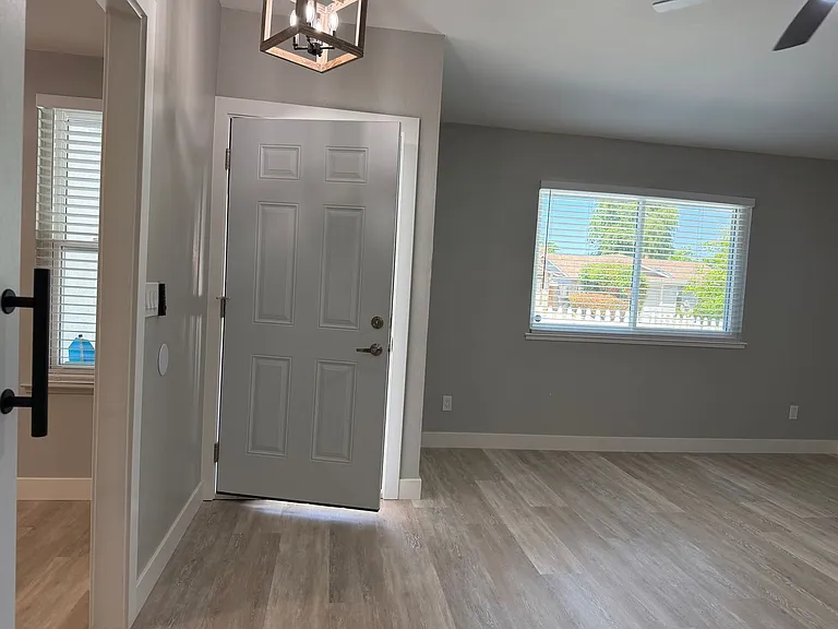 9275 Defiance Cir — Photo 6