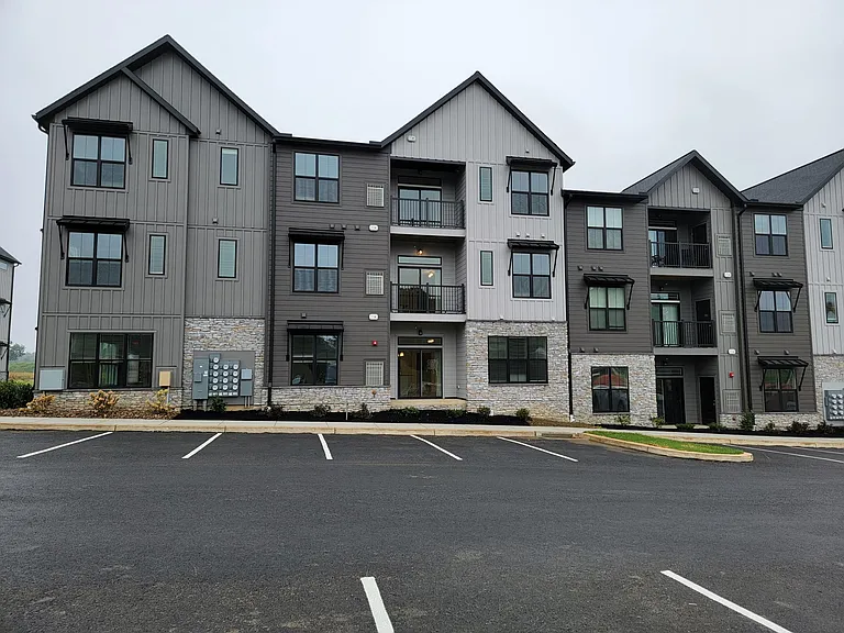 Similar buildings at Union Summit at Susquehanna Union Green