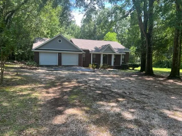 3100 Rose Hill Rd, Millbrook, AL 36054