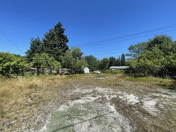3rd image of 106 N Main Street