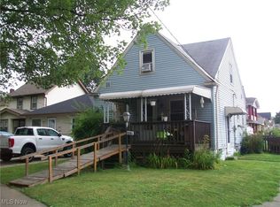 4091 Valley Rd, Cleveland, OH 44109