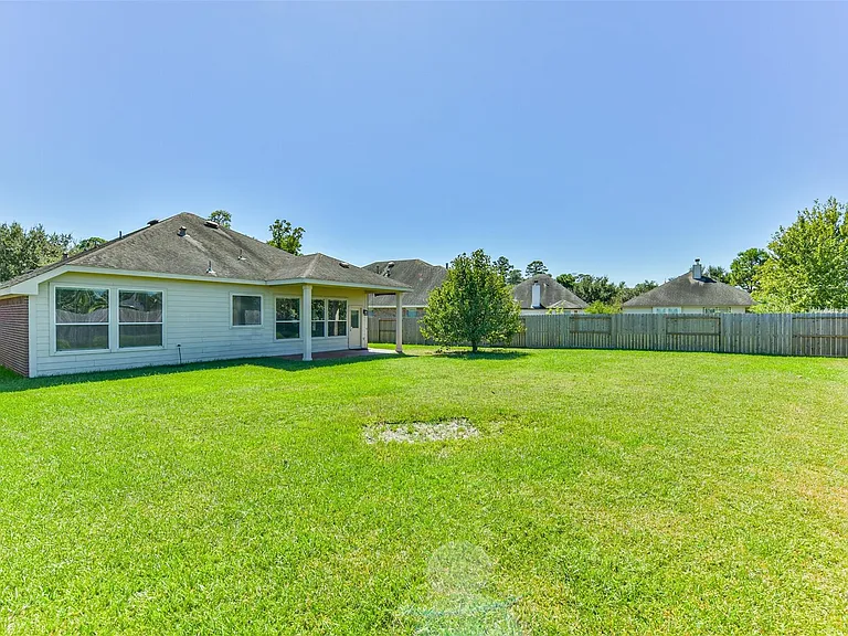 13719 Rolling River Ln — Photo 29
