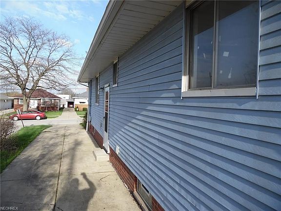 2nd image of 5400 E 129th St