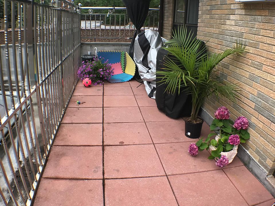1st image of 2708 23rd Ave APT 2