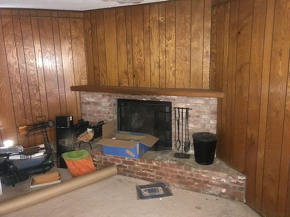 4th image of 7826 W Fm 1692