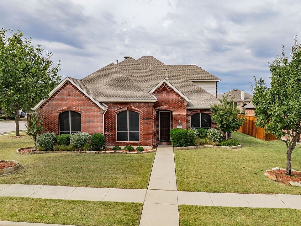 1st image of 7803 Hillsdale Dr