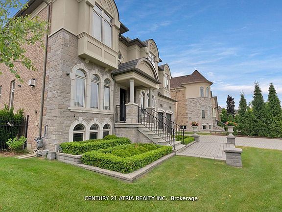 3rd image of 67 Langdon Dr