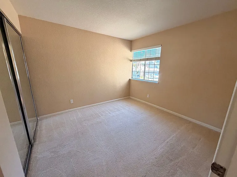 3906 Eilene Ct — Photo 14