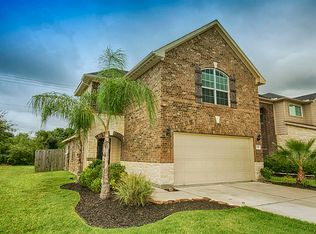215 Sea Breeze Dr, Bacliff, TX 77518