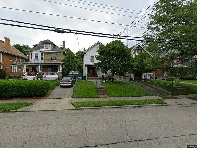 2004 Cleneay Ave — Photo 9