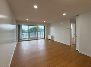 30 Woodland St APT 7P, Hartford, CT 06105