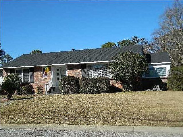 1st image of 2774 N Sherwood Dr