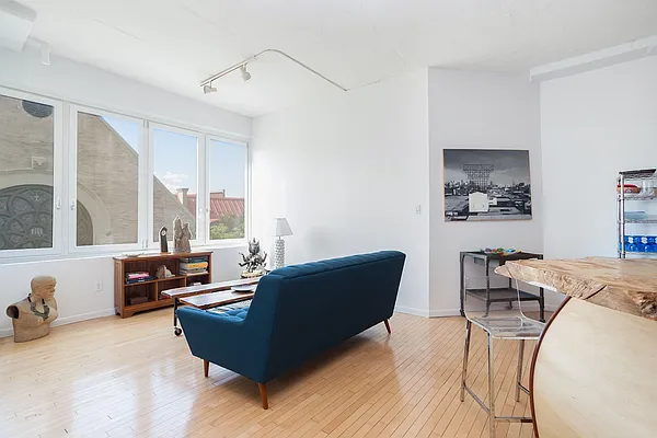 Rented by Stribling | media 12