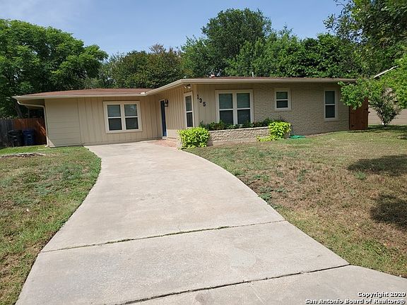 3rd image of 135 Shropshire Dr