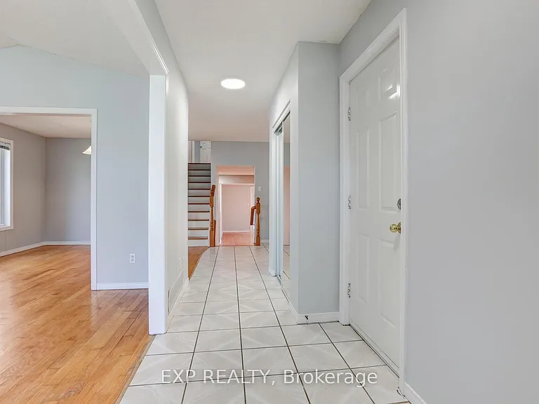 163 Daimler Dr — Photo 5