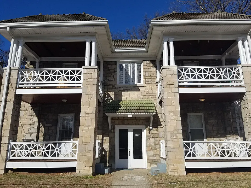 317 Aylesford Pl #4