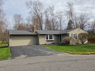 3067 Amberlea Ln, Baldwinsville, NY 13027