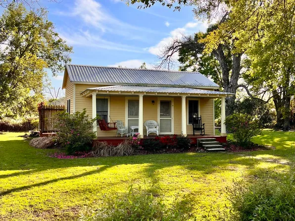 1062 Sosthene Guilbeau Rd, Breaux Bridge, LA 70517