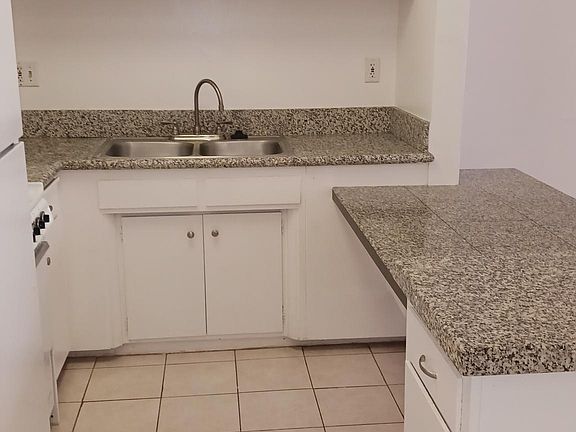 2nd image of 321 S Willaman Dr #206