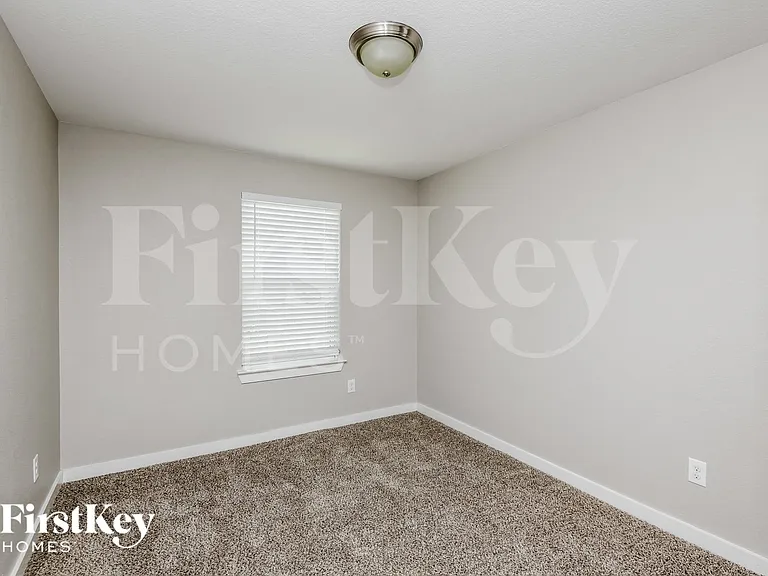 3611 Rio Blanco Dr — Photo 13