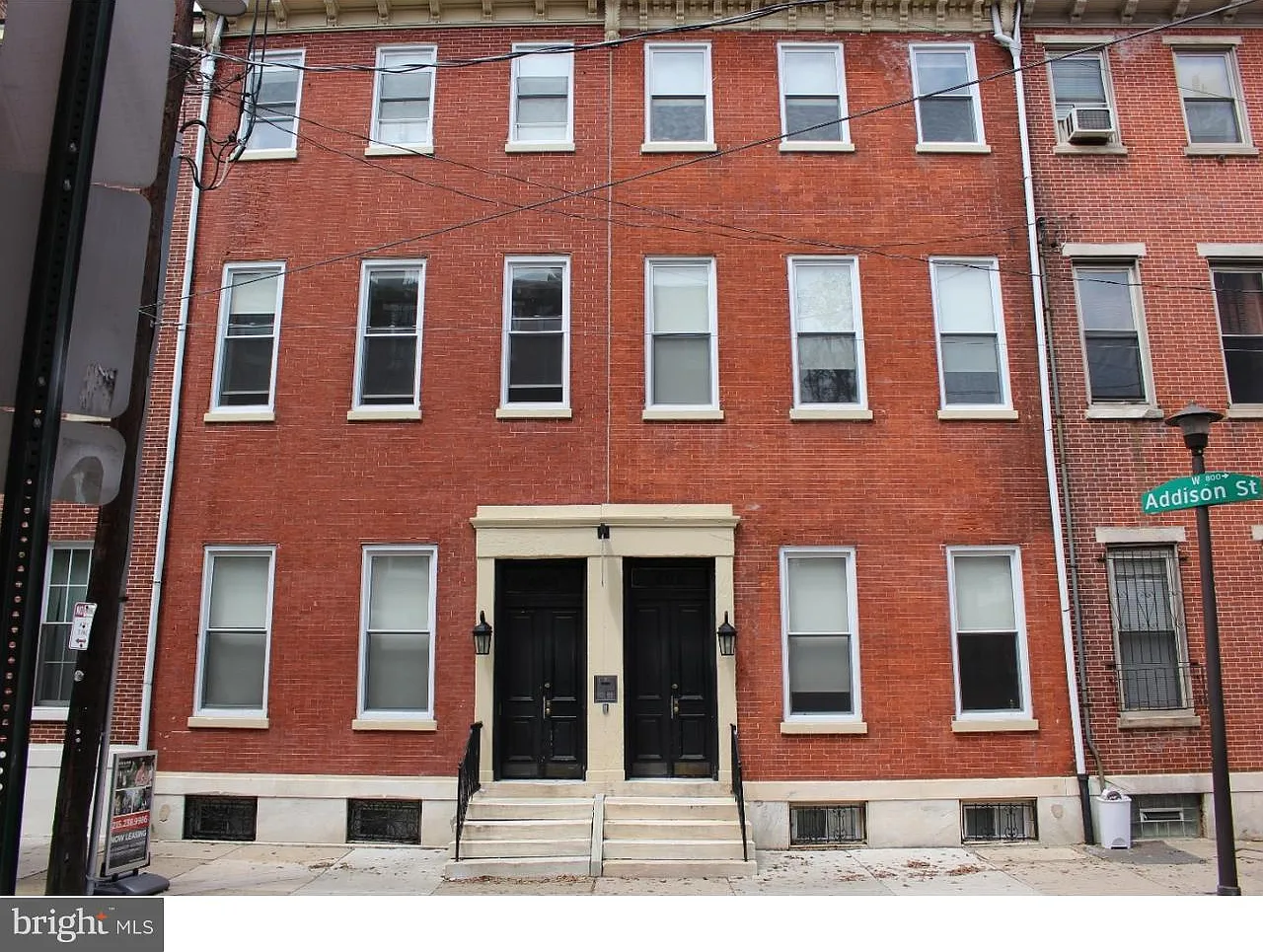 2 bed, 1008 sqft, $2,805 — Photo 1