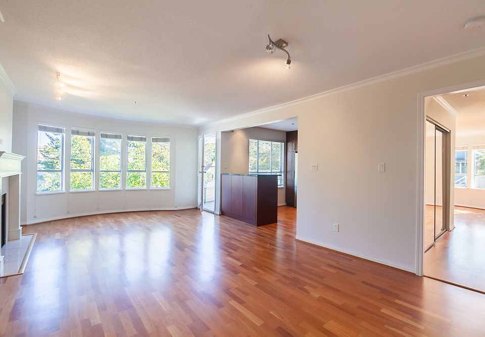 1st image of 3220 W 4th Ave #D100