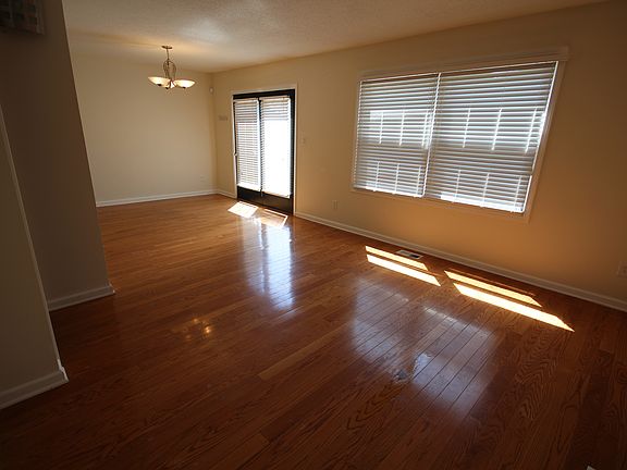 5th image of 507 Pilgrim Court