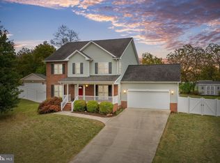 221 Rustic Ave, Broadway, VA 22815