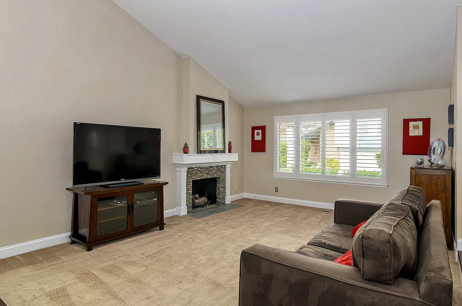 Water Oak Ct, Concord — Photo 2