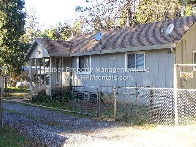 1st image of 5822 Pine St