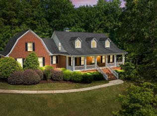 290 Peninsula Cir, Newnan, GA 30263