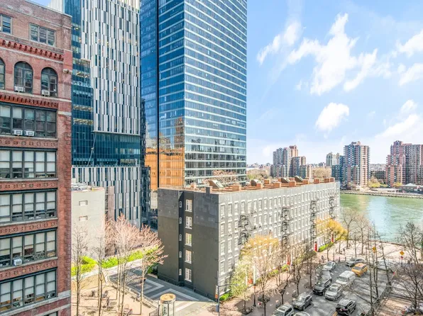 520 East 72nd Street 9C image 2 of 14