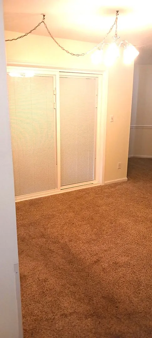 2 bedroom 2 bathroom- Patriot Condos — Photo 4