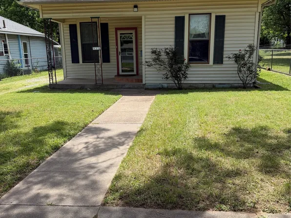 918 W Morgan St, Denison, TX 75020