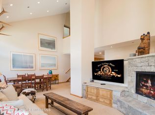 425 Wood Rd APT 48, Snowmass Village, CO 81615