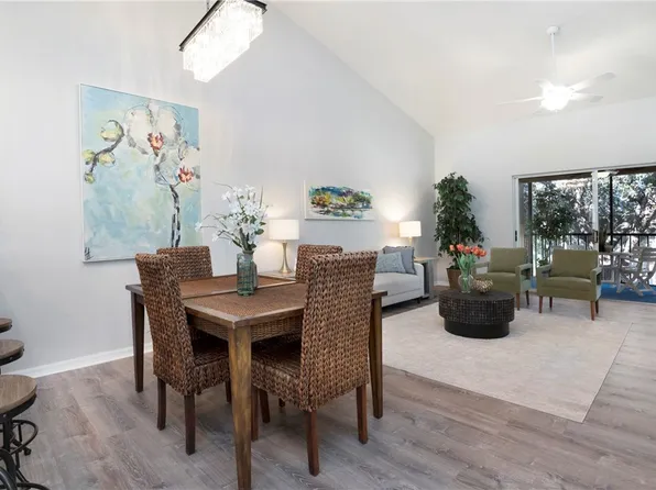 5731 Foxlake Dr APT 8, North Fort Myers, FL 33917