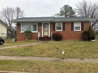 8618 Lucerne Rd, Randallstown, MD 21133