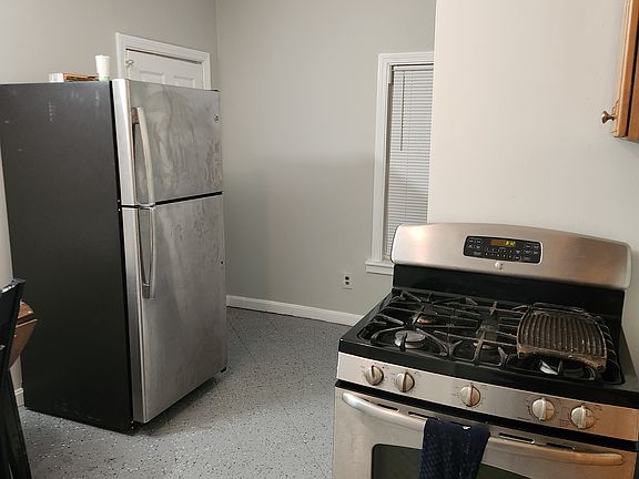 5th image of 63 Ingalls St