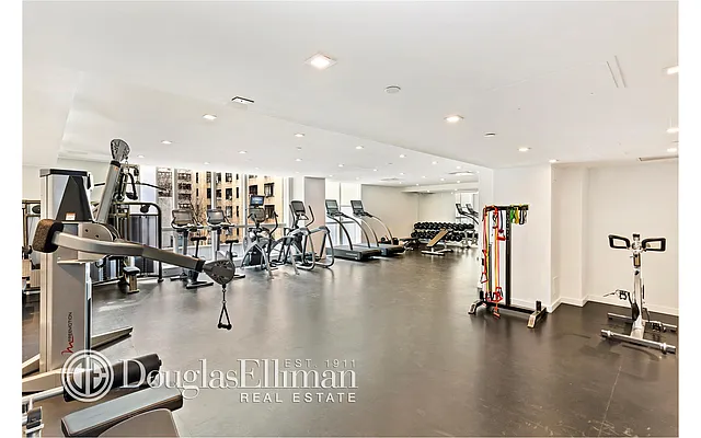 Rented by Douglas Elliman | media 7