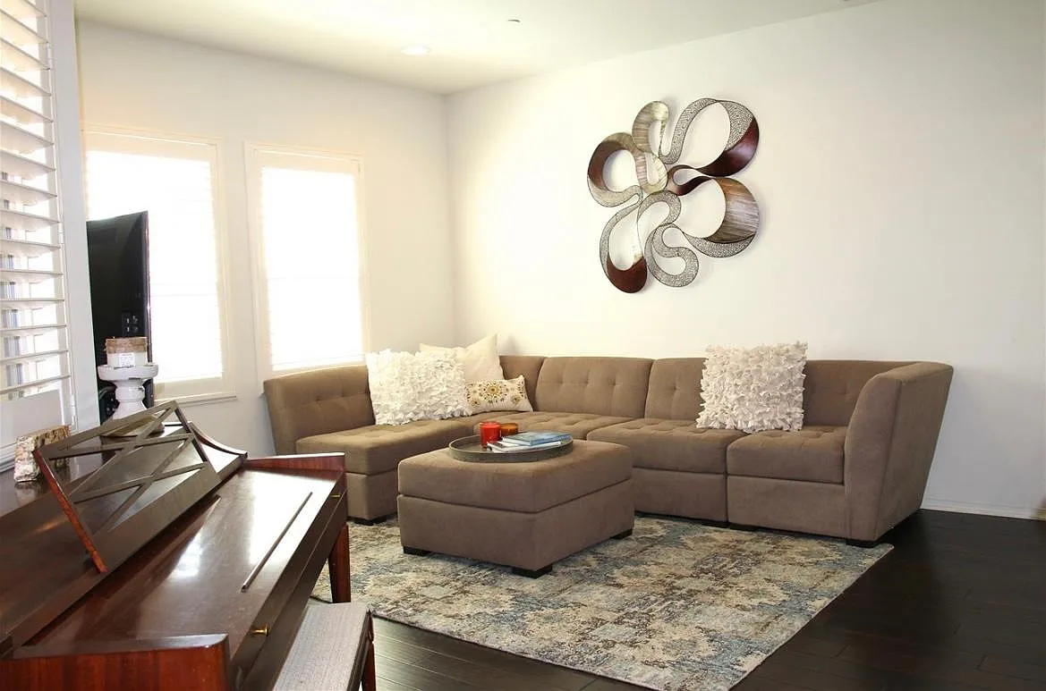 244 Candera Ln — Photo 2