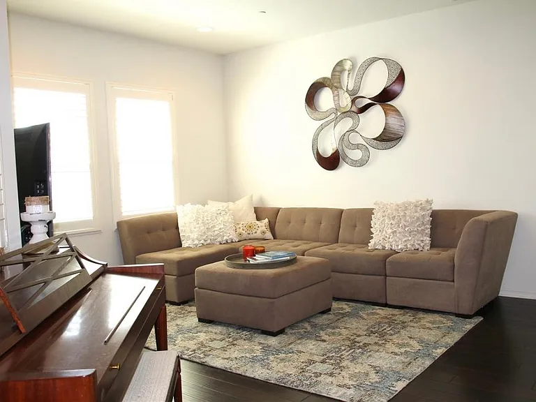 244 Candera Ln — Photo 2