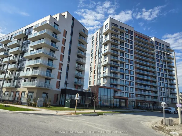 6 David Eyer Rd #707, Richmond Hill, ON L4S 0N5