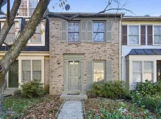 8 Strath Haven Ct, Montgomery Village, MD 20886