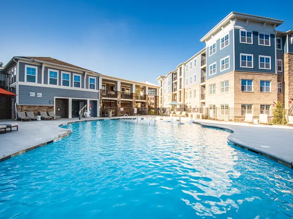 Hawthorne at Parkside