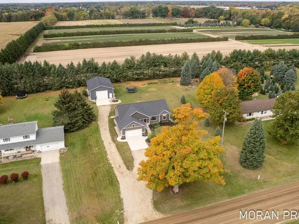 10635 84th Ave, Allendale, MI 49401