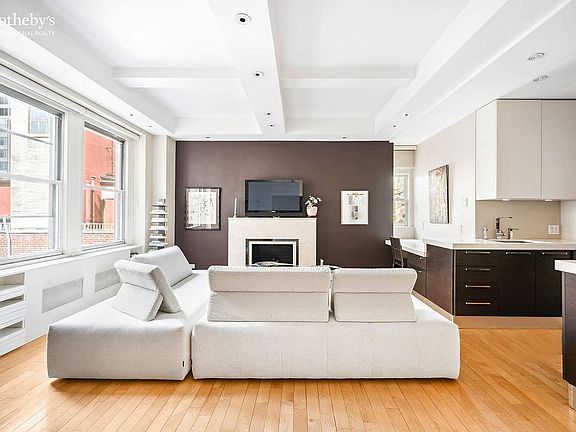 2nd image of 67 Park Ave #14E