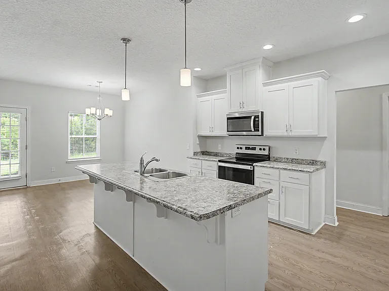 315 Grayson Ave — Photo 8