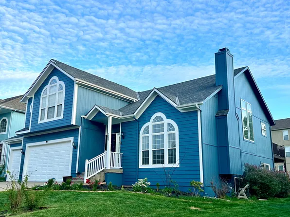 7889 W 155th Pl, Overland Park, KS 66223