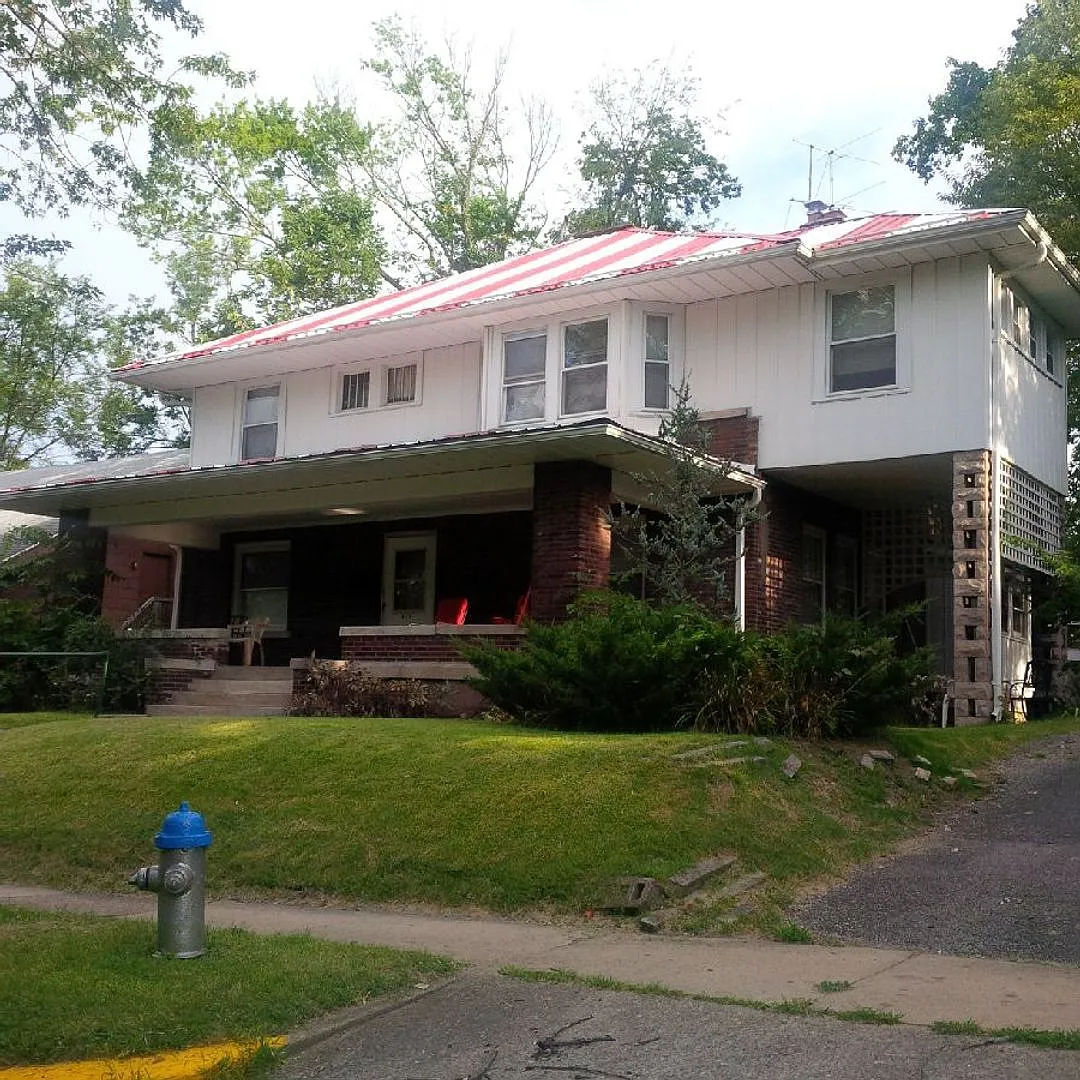 7 BR/2 BA home one block from Campus! Available August 2026 — Photo 1